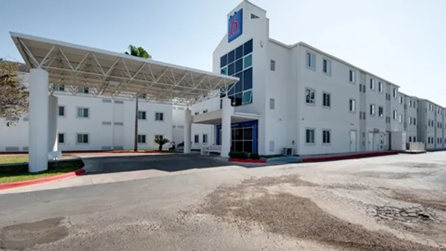 Motel 6 Brownsville, TX