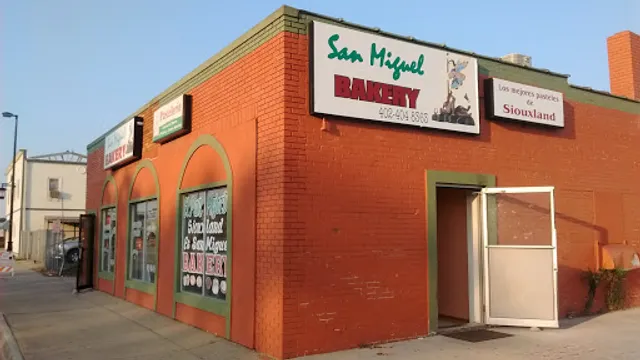 Panaderia & Pasteleria San Miguel