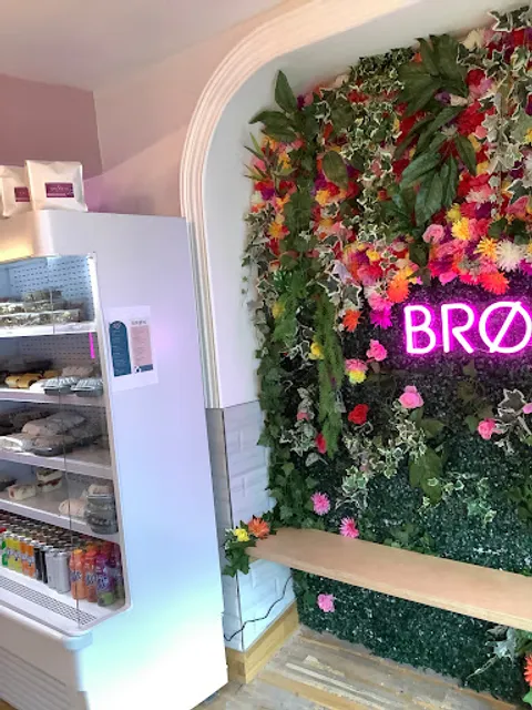 Brøn Cafe Bar and Restaurant