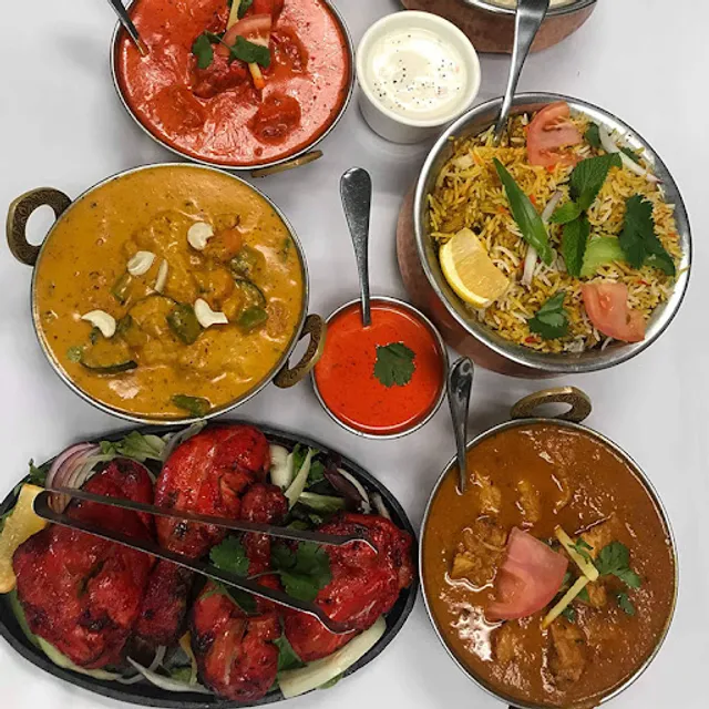 CURRY LEAF NEPALI & INDIAN CUISINE