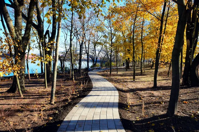 Richmond Terrace Park