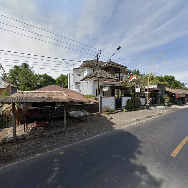 Warung Makan Nengah Rapik