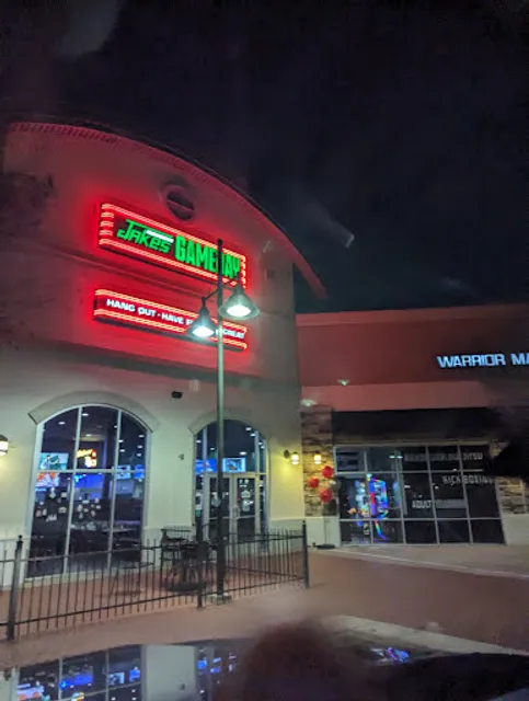 Outta Bounds Bar & Grill