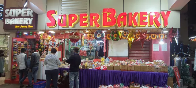 Super Bakery - (Departmental / Grocery store)