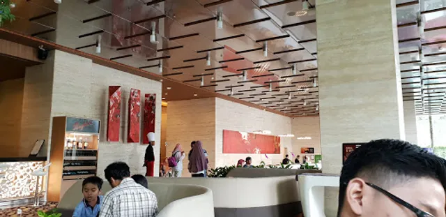 Harmony Square Coffee Shop