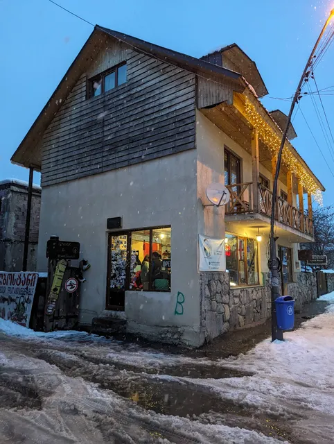 Ski rental, Edelweiss