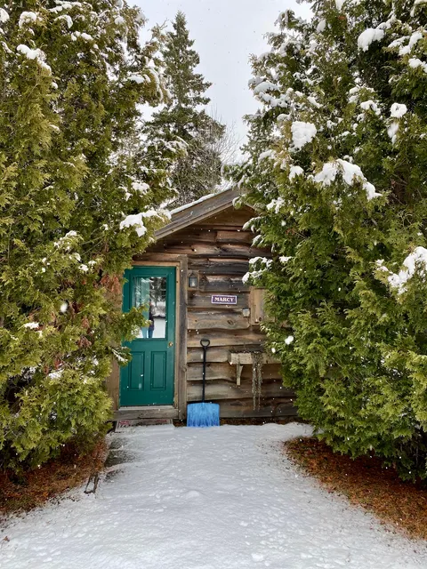 Van Hoevenberg Cabins