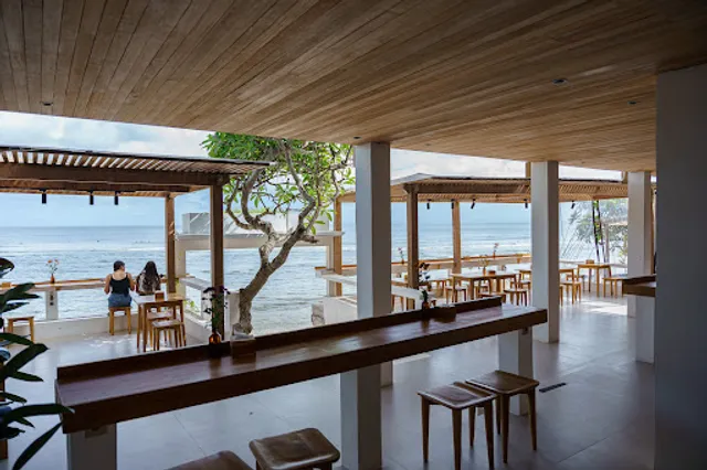 JIMMY BEACH CAFE