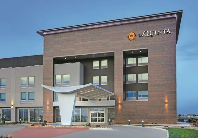 La Quinta Inn & Suites by Wyndham Amarillo Airport