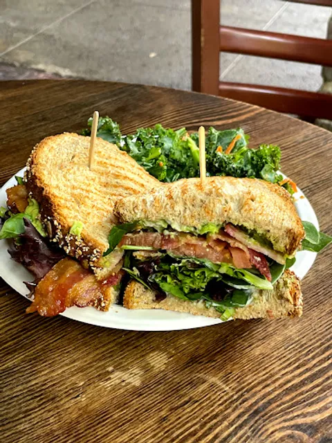 Green Bliss - The Cafe