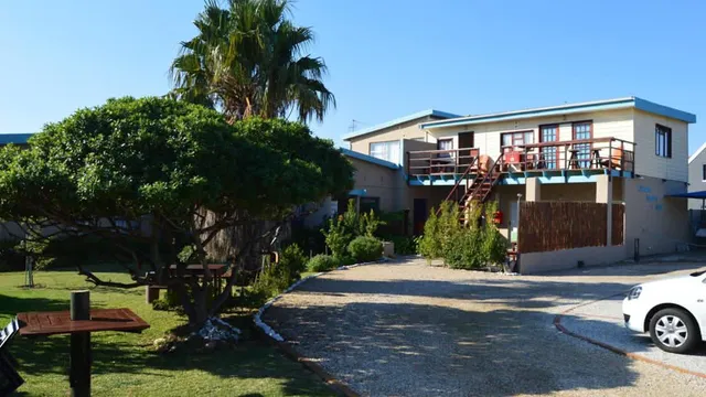 Fisherhaven Traveller's Lodge