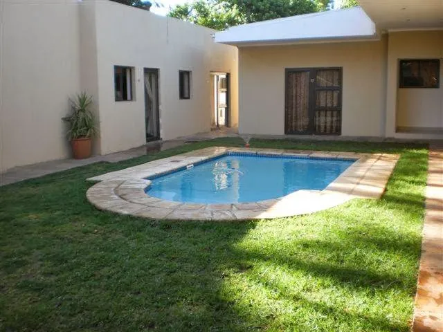 SABABA BOUTIQUE HOTEL & CAR HIRE