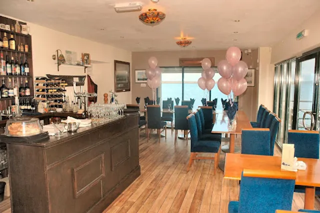 The Harbourfront Bistro