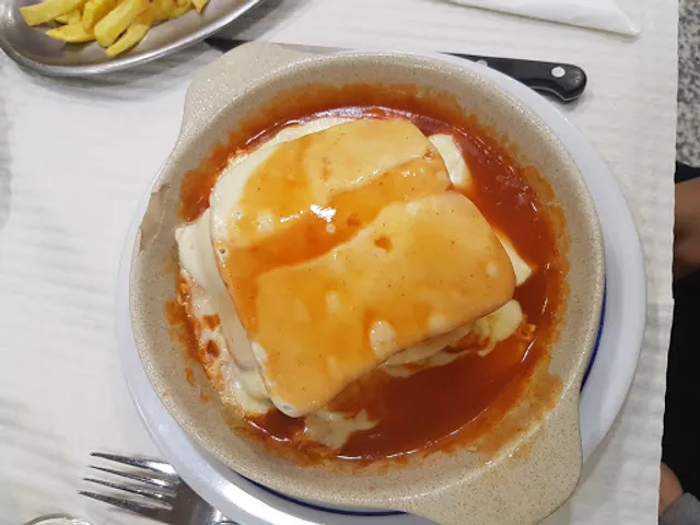 Pastelaria Mina Dos Amigos