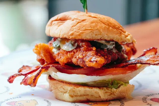 Ms. Clucks Deluxe Chicken & Dumplings