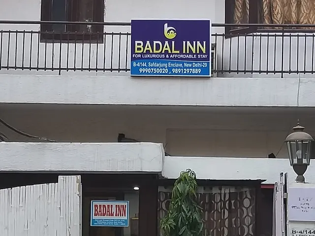 Badal Inn