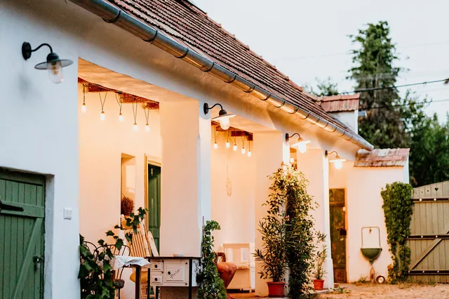 Kiskovász Pajta & Inn