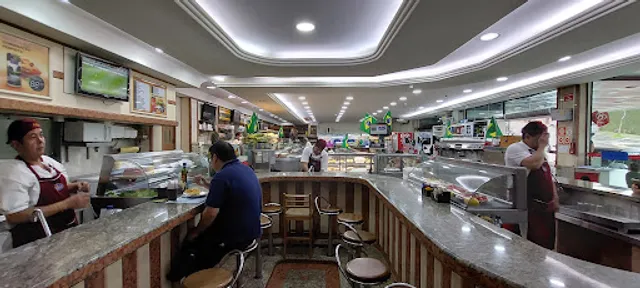 New Pérola Paes and Sweets