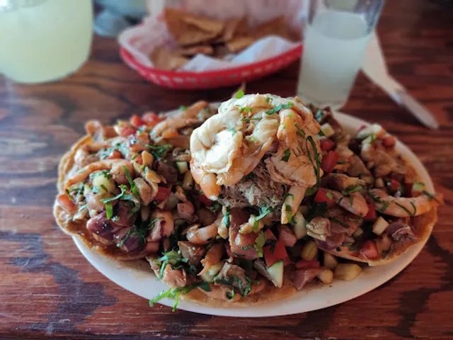 Cevicheria Lárraga Mariscos Fresh