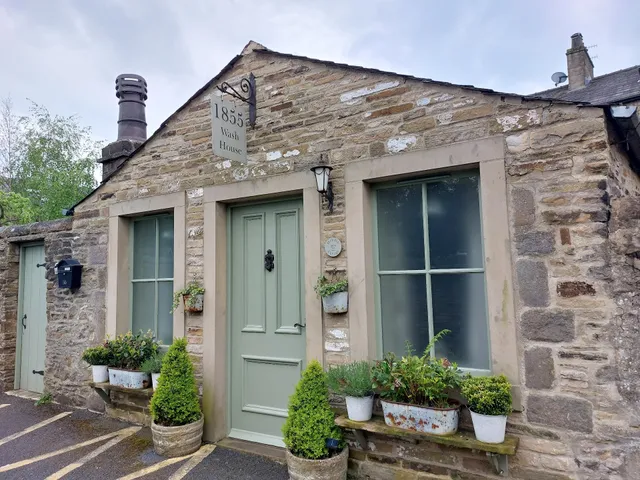 1855 Wash House Cottage