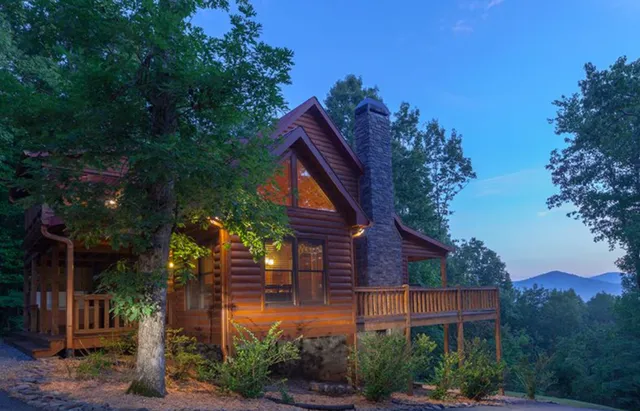Cabin Rentals of Georgia - Blue Horizon Lodge