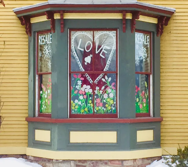 Schip's Treasure Upscale Resale Shop