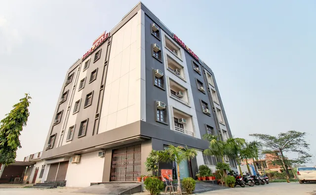 Sunrise By City Culture