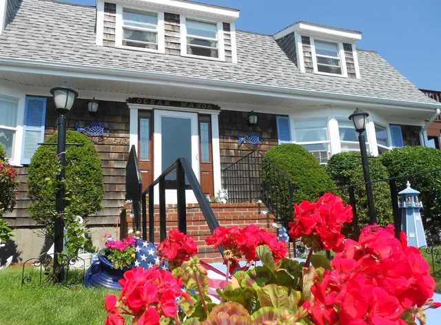 Cape Cod Ocean Manor