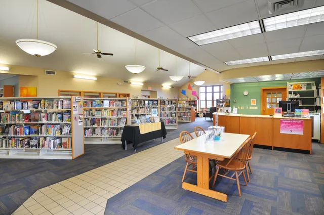Delaware County District Library: Ostrander Branch