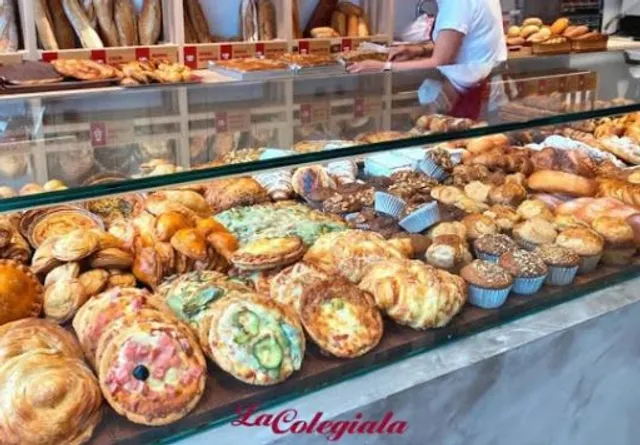 La Colegiala Zig Zag