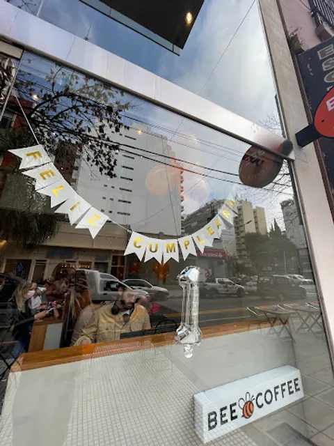 Bee Coffee - Café de especialidad