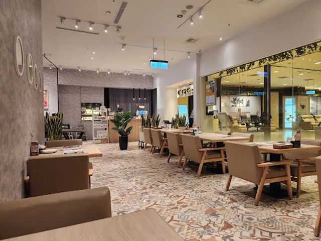 義式屋古拉爵 新光三越左營店