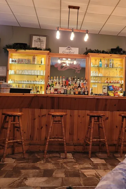 Charlie's Pub