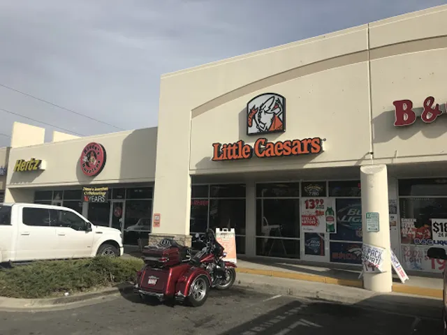 Little Caesars Pizza