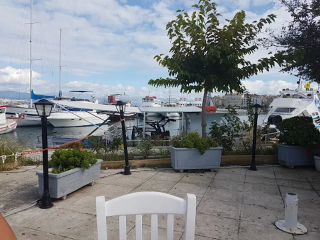 Stathis Snack Bar Taverna