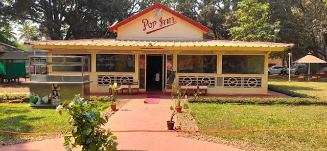 Pop Inn Restaurant, Hall & Lawn