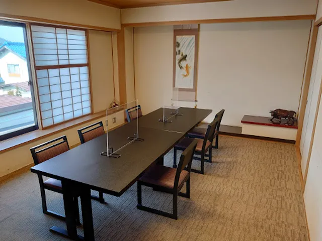 （株）丸善おくむら