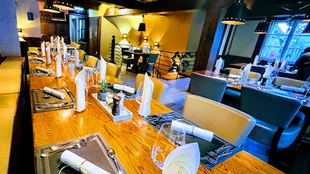 Krone -Restaurant & Bar - KIRNER Brauerei Ausschank auf 3. Etagen