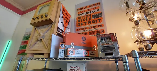 Vintage Sound At Great Lakes Trader