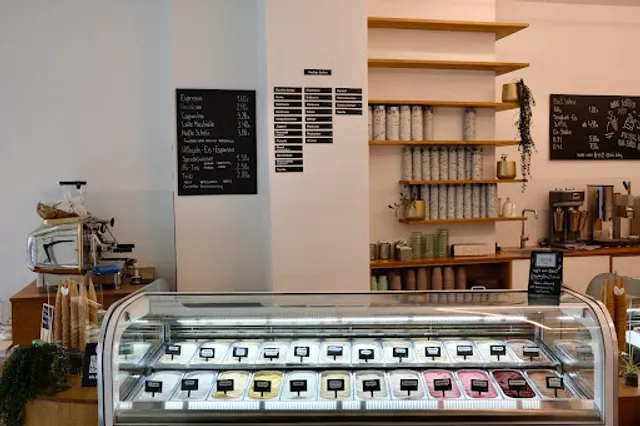 Ais - [ais] Eismanufaktur