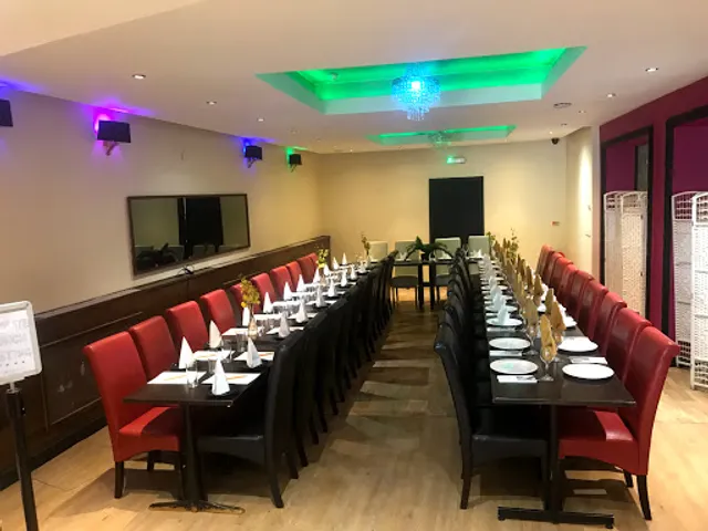 Dynasty Lounge & Restaurant