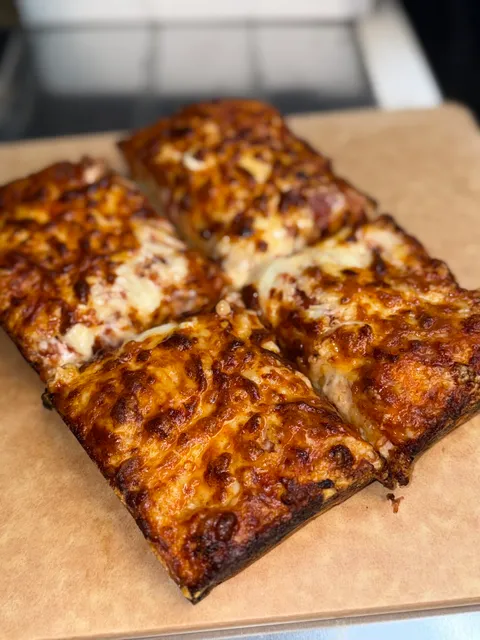 Truck Your Pizza Food Truck Alpena