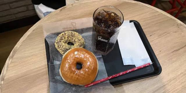Mister Donut AEON MALL Sapporo-Naebo Shop