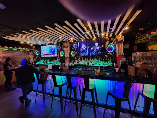 Bar Restaurant La Ruana Paisa