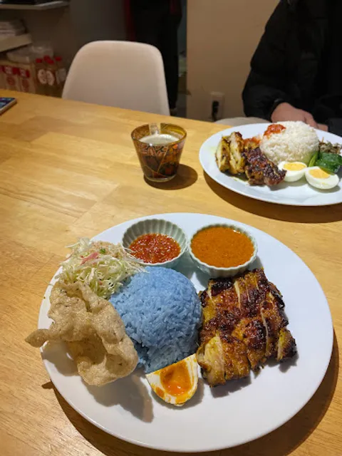 Kayu Manis Halal Café ──カユ マニス ハラル カフェ──