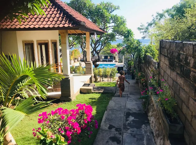 Barong Cafe Bungalow And Restaurant