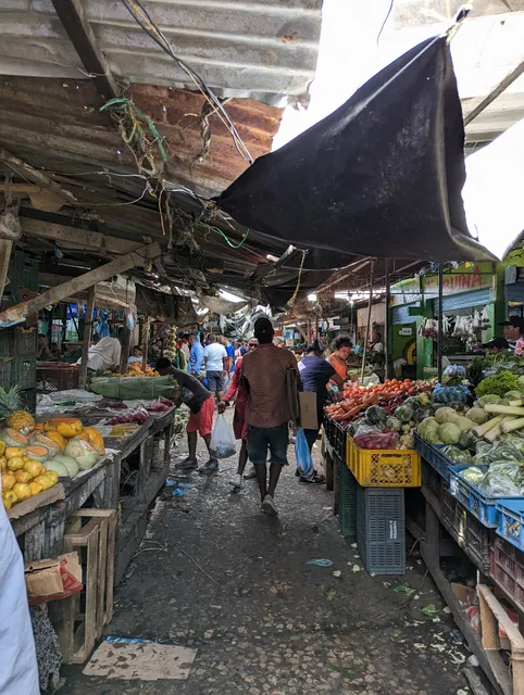Plaza de Mercado Bazurto