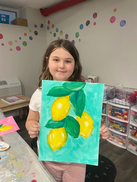 R’berry Arts & Play Studio