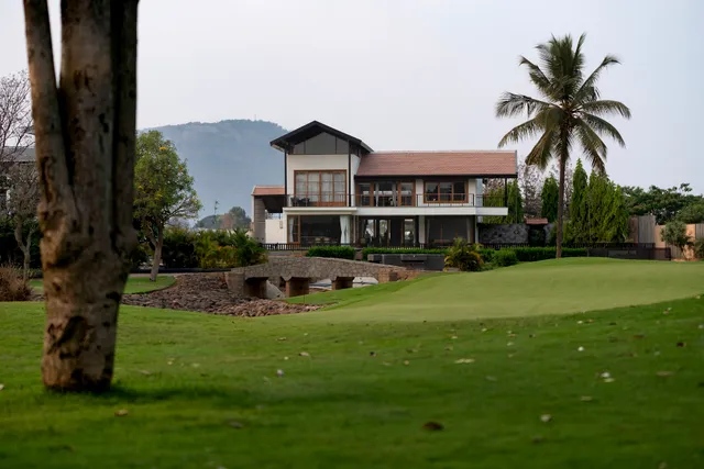 SaffronStays Niranta - Villa in Nandi Hills