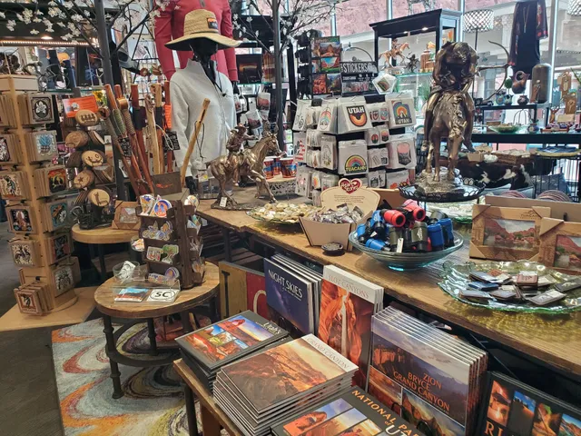 Tuacahn Saturday Market